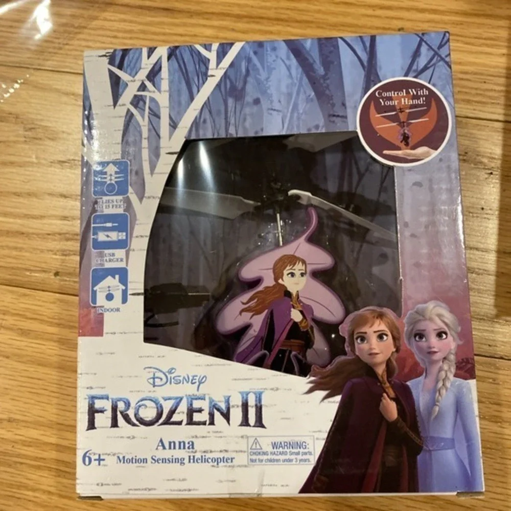 Disney Frozen II- Anna Motion Sensing Helicopter NIB‎ 